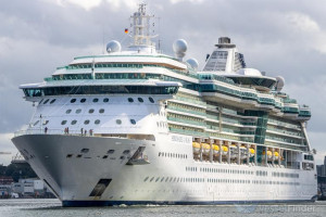 El Serenade of the Seas inició temporada con puertos base en Panamá y Colombia